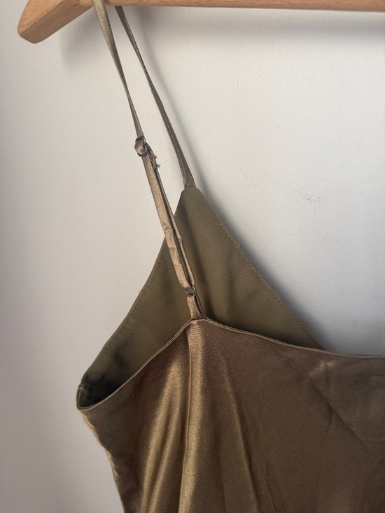 Socialite Green Satin Cami Silky Adjustable Strap Minimalist Tank - Picture 3 of 5